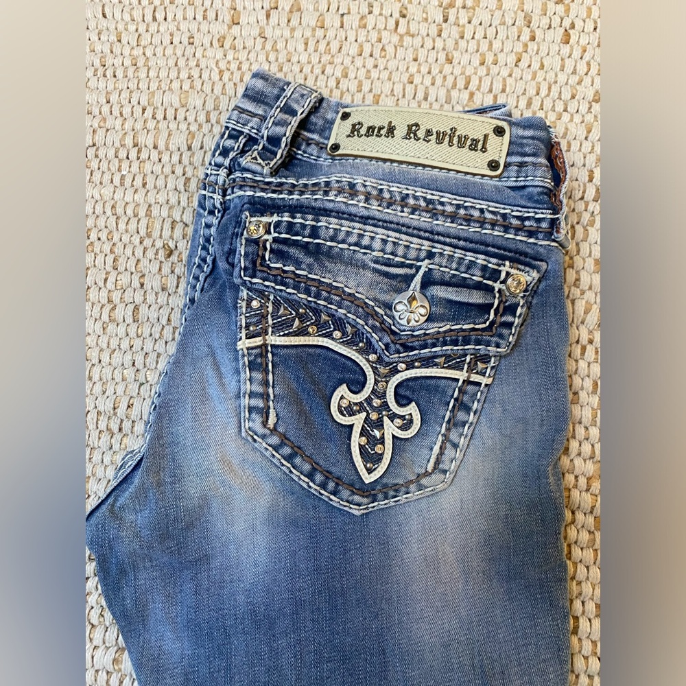 Rock Revival Blue Jeans with Embroidered Pockets